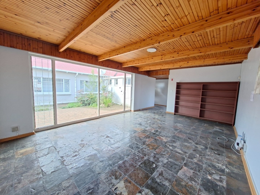 6 Bedroom Property for Sale in Dan Pienaar Free State